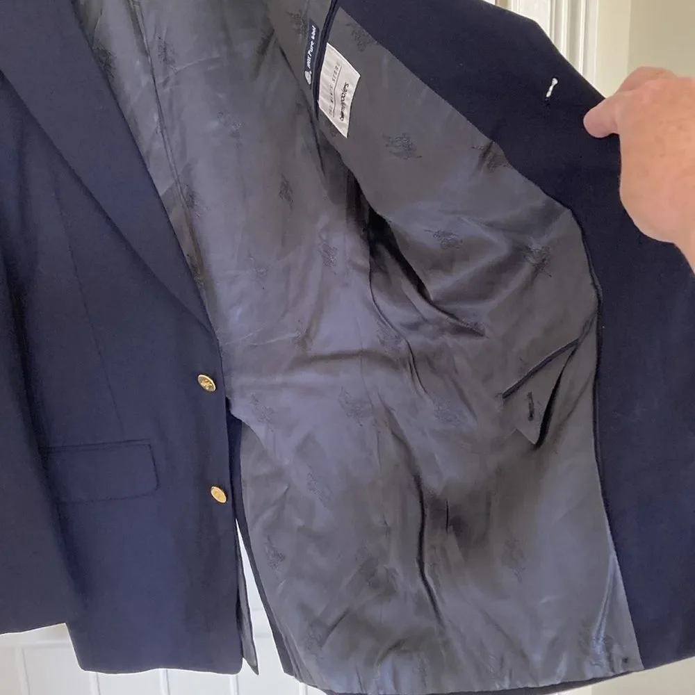 Burberrys' Mens Vintage Navy Wool 44R Blazer 2 Gold Button Front‎ Single Vent